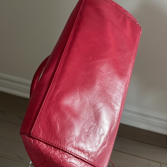 Cole Haan leather purse - Picture 3 of 3